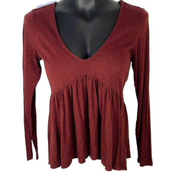 Express - Women's M Blouse Burgundy Peplum Babydoll Peasant Long Sleeve V Neck - Picture 1 of 11